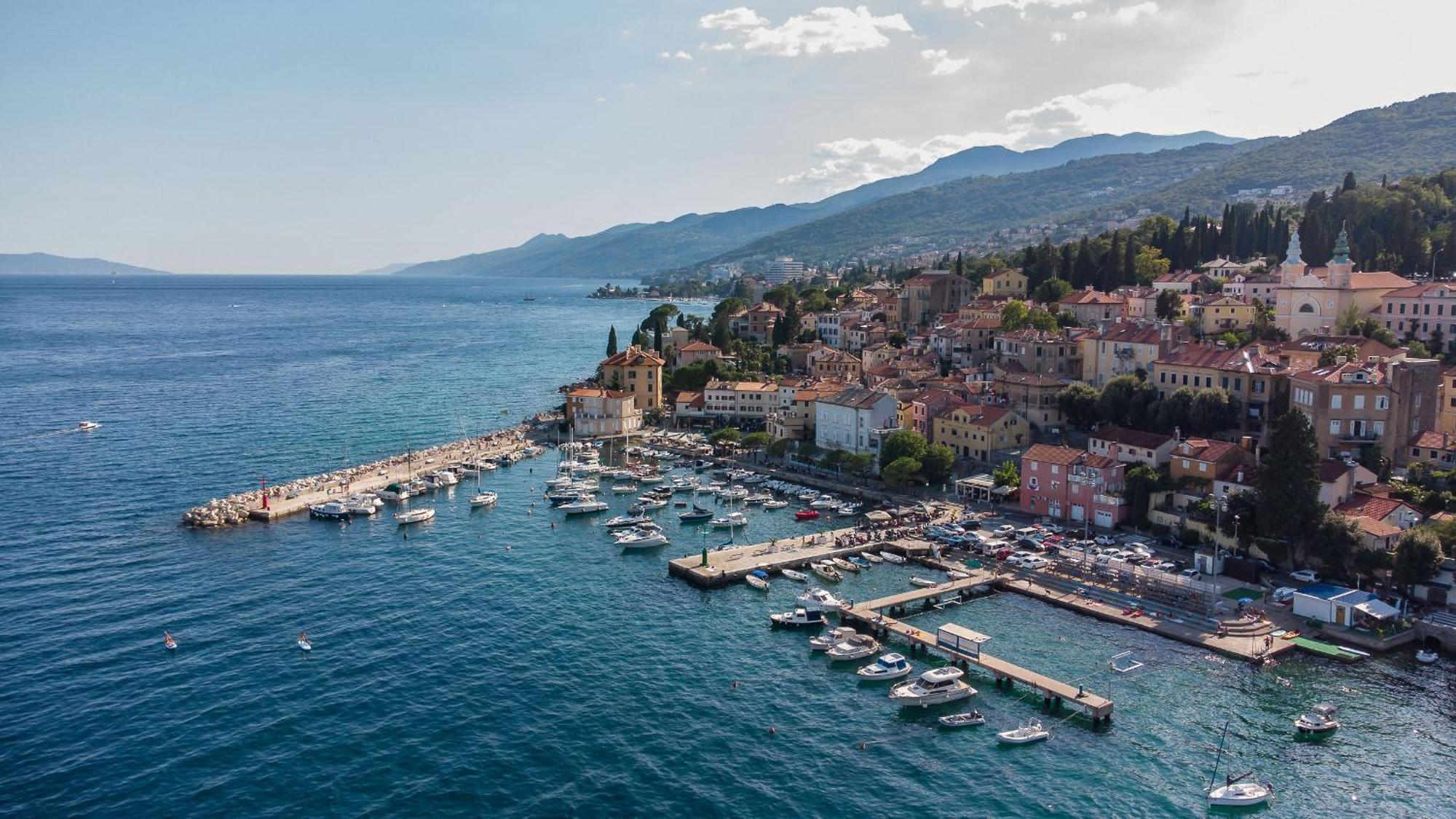Premium Apartment With Beautiful Sea View, Short Walk To The Sea Opatija Eksteriør billede