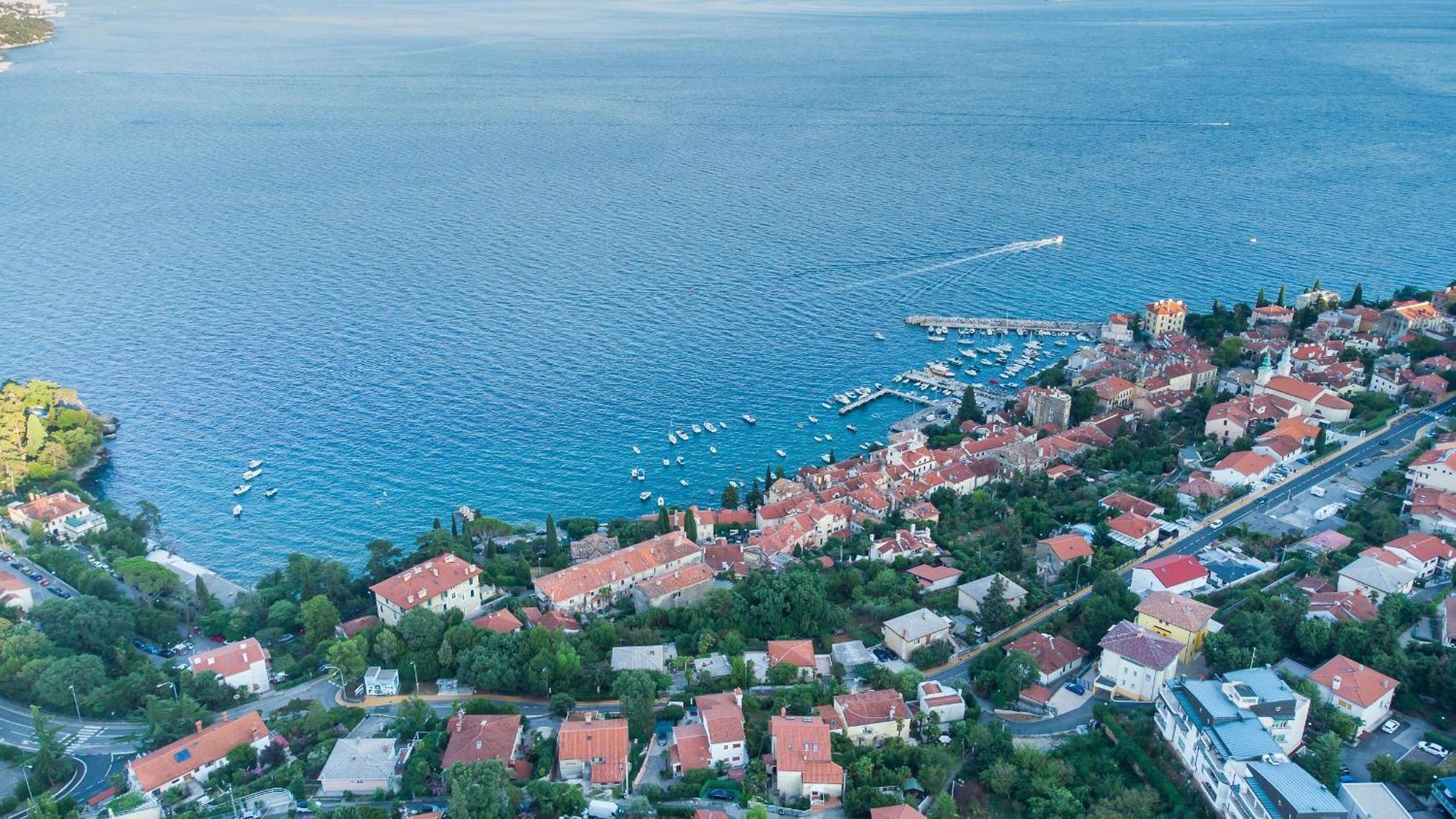Premium Apartment With Beautiful Sea View, Short Walk To The Sea Opatija Eksteriør billede